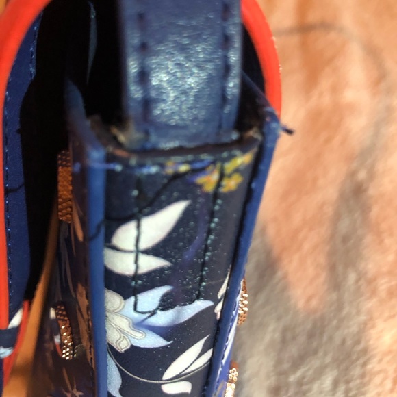 Ted Baker Bag. Absolute must have bag - Picture 7 of 7